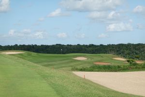 Casa De Campo (Dye Fore) Chavon 2nd Approach